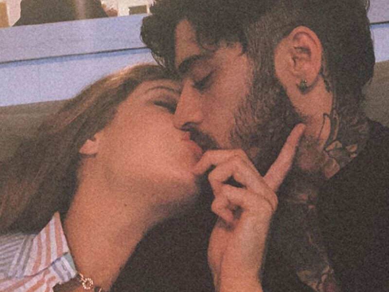 Have Gigi Hadid And Zayn Malik Secretly Welcomed Their First Child English Movie News Times Of India