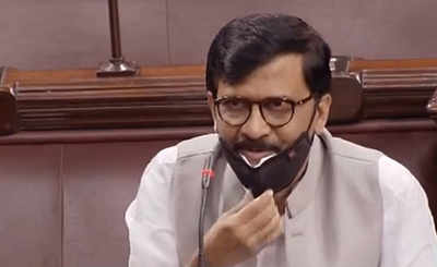 Nobody cured due to 'Bhabhiji papad': Sanjay Raut attacks Centre over Covid management