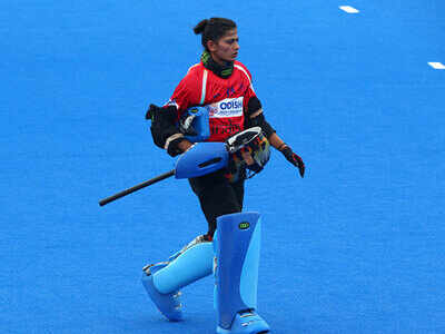 Indian Hockey Side Aims To Break Into Top Five Of Fih Rankings Says Goalkeeper Savita Hockey News Times Of India
