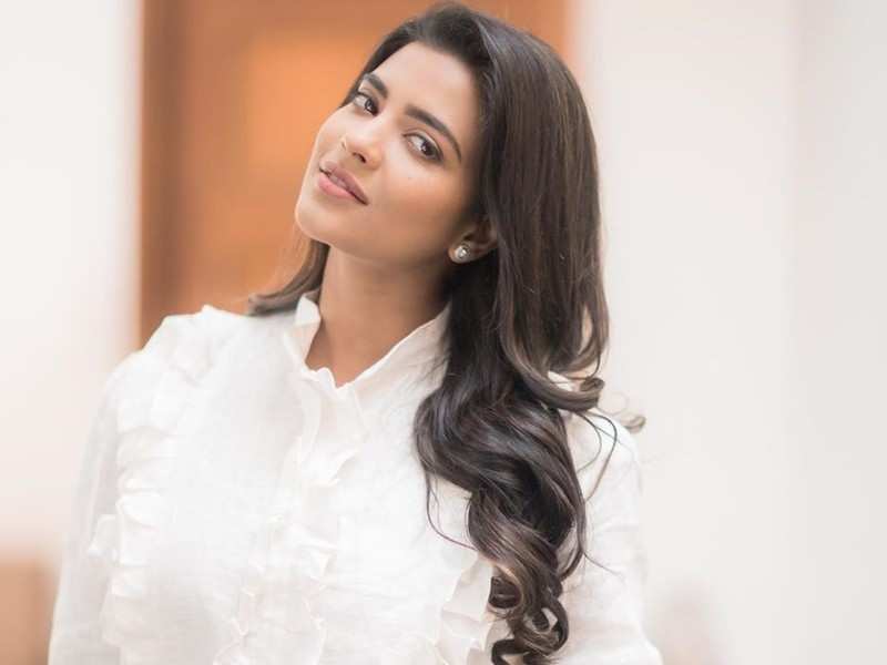 Aishwarya Rajesh wants to act in the biopic of THIS veteran actress | Tamil Movie News - Times of India