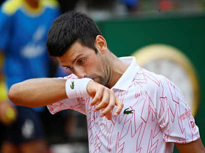 Djokovic made to work before reaching Italian Open semi-finals