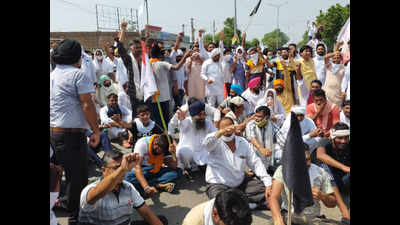 Farmers protest against farm bills in Haryana