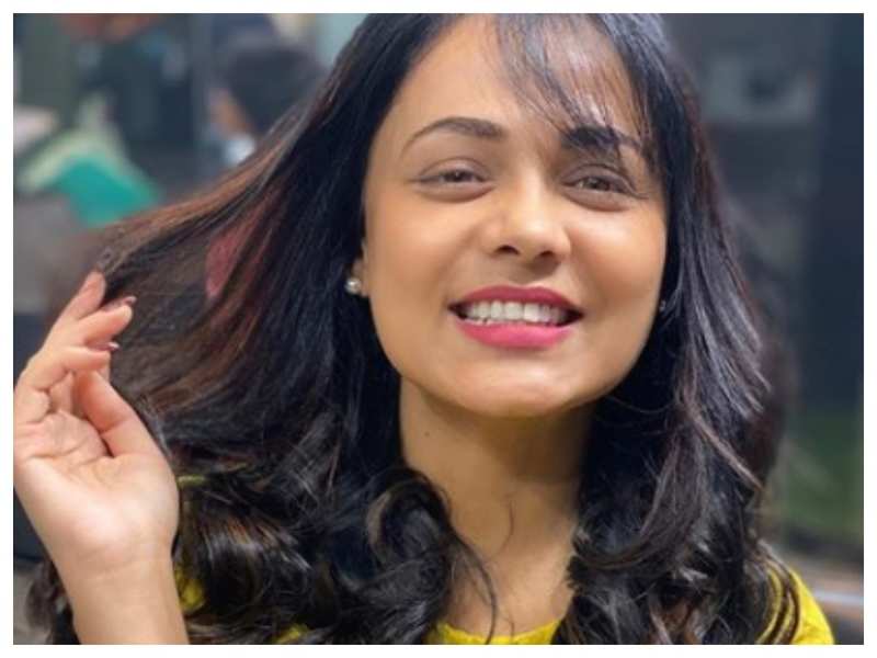 Prarthana Behere flaunts her new hair-do in her latest picture; see pic ...