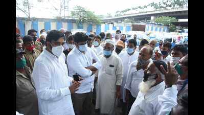 Mumbai: Auto, taxi drivers at T2 demand 24x7 operation; want share auto ...