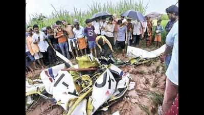 Trainee pilot killed in aircraft crash in Azamgarh district