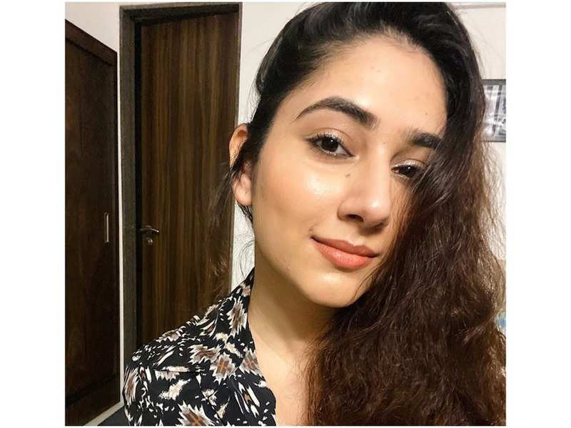 Disha Parmar tests positive for COVID-19 - Times of India