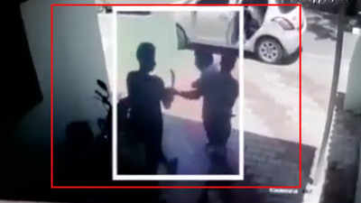 Caught on cam: Tamil Nadu minister's PA kidnapped in Tiruppur
