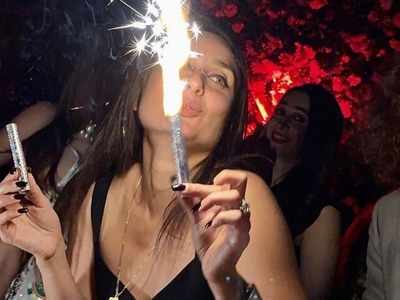 This video of Kareena Kapoor Khan dancing the night away on her birthday is unmissable!