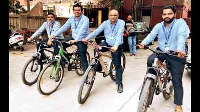 Surat: Bankers cycle to work for green benefits
