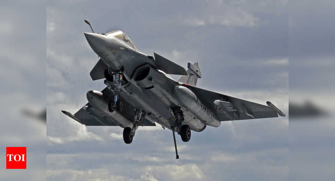 CAG slams French cos over Rafale offset terms