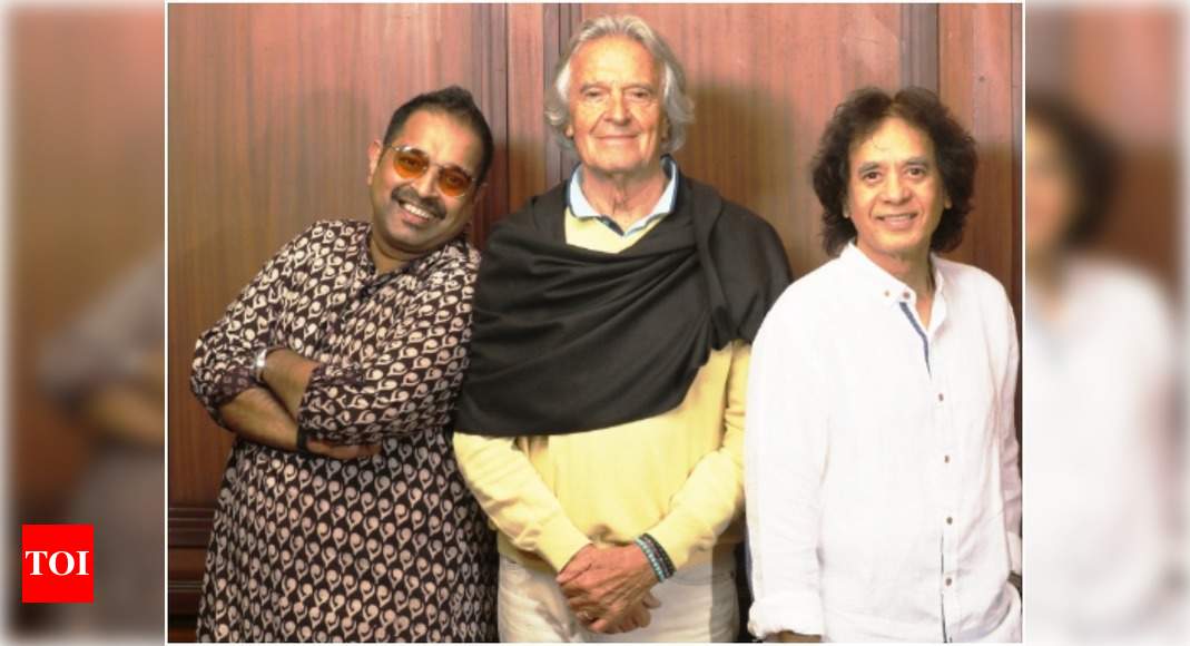 Shankar Mahadevan John Mclaughlin And Zakir Hussain Do A Jugalbandi For A Cause Hindi Movie News Times Of India