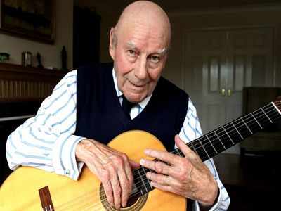 Nine guitar societies across India team up to pay tribute to guitarist Julian Bream