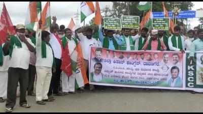 Protesters block traffic on highways in Davanagere