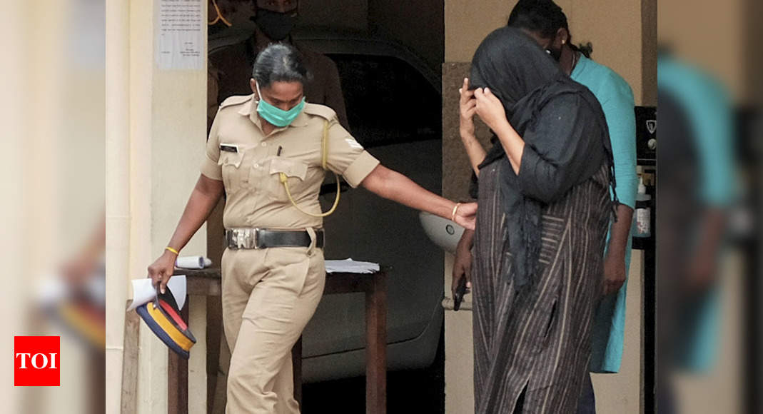 Kerala Gold Smuggling Case Swapna Spills Beans On Close Associates 