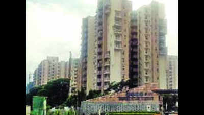 Gurugram: Poor construction, lifts faulty, say BPTP buyers