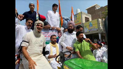 Farm bills protests: Punjab Congress MLA takes out massive tractor rally in Fazilka
