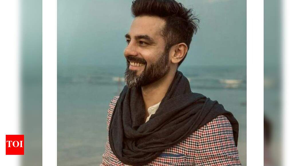 Shiv narayanan is enjoying writing fiction during his free time - times of india