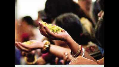Kolkata: New mantra for old ritual to make Puja safer
