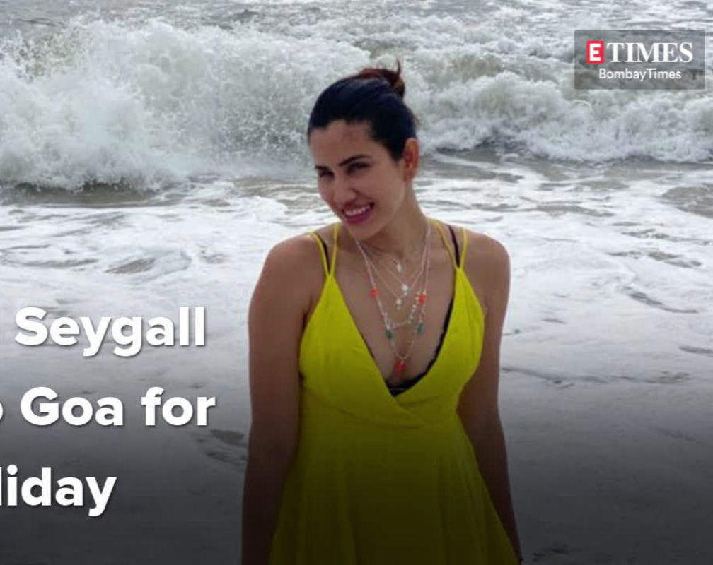
Watch! Sonnalli Seygall enjoys her time in Goa
