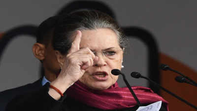 Pass laws to negate Centre's agri legislations, Sonia Gandhi asks Congress-ruled states