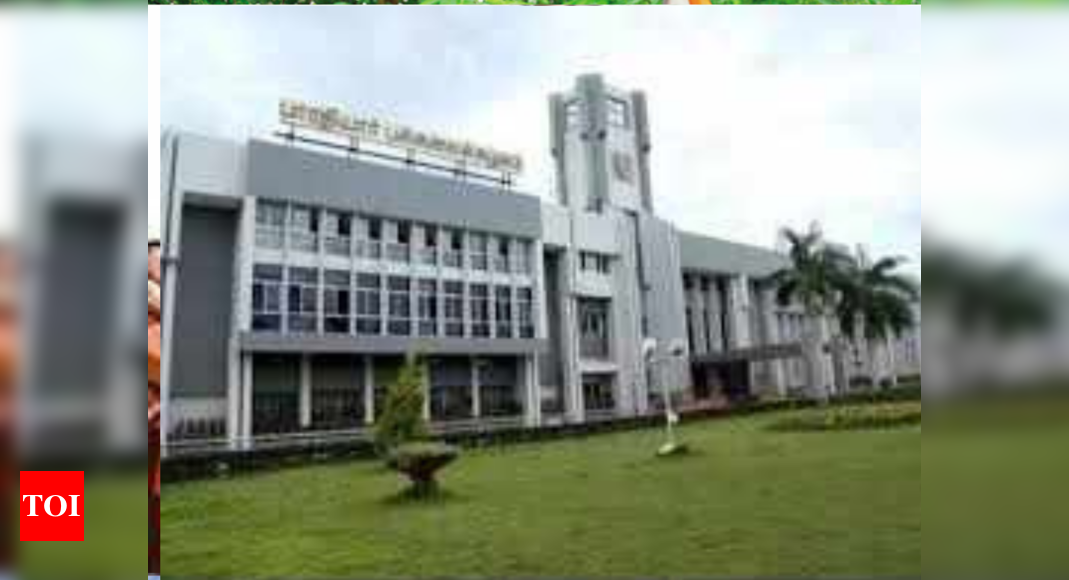 BJP vice-president Kanagasabapathi resigns from Bharathiar University ...