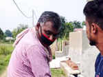 'Balika Vadhu' serial director sells vegetable to meet ends in Azamgarh