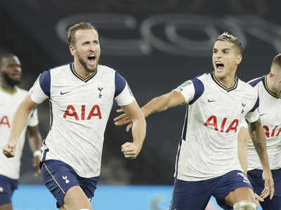 Tottenham beat Chelsea on penalties to reach League Cup quarters