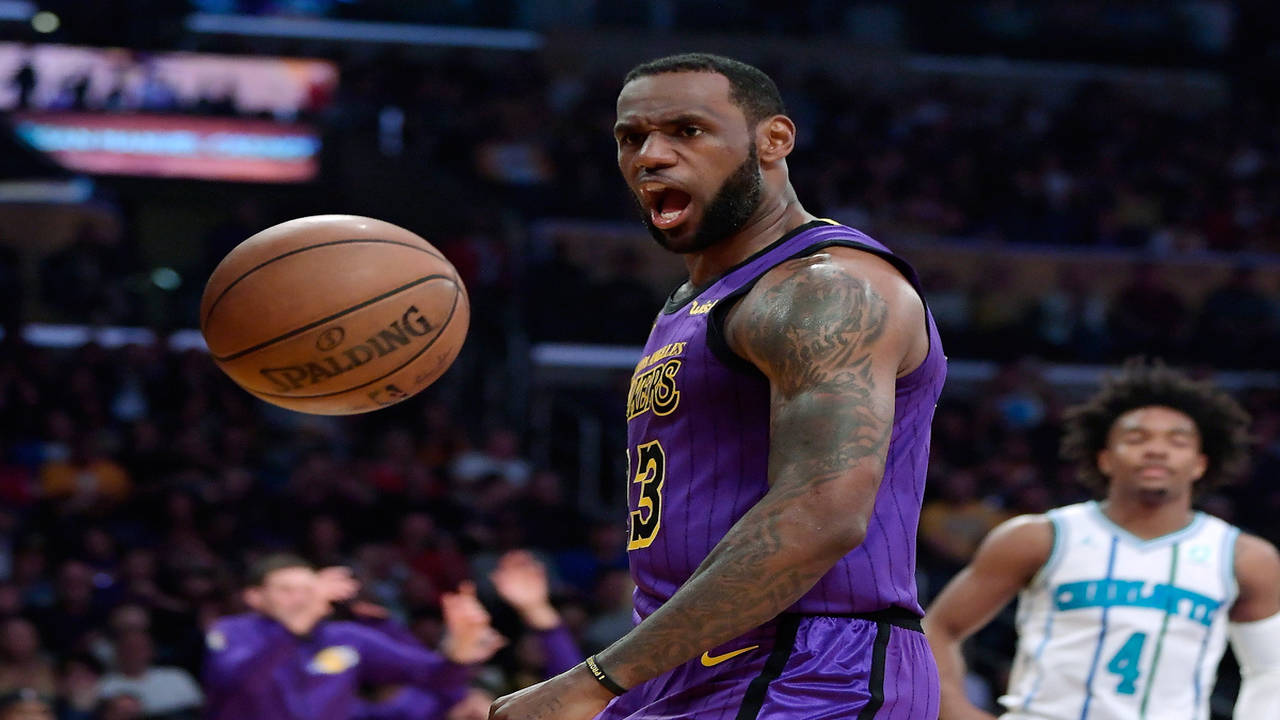 Los Angeles Lakers' LeBron James tops jersey sale list