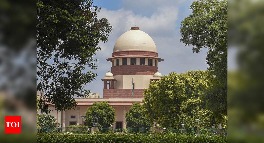 'Pay overtime wages': SC quashes Guj notification