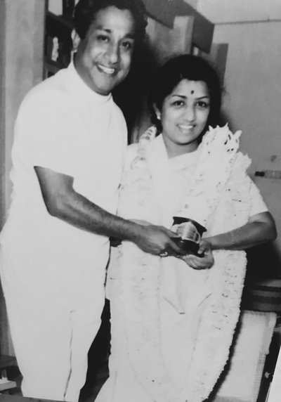 Sivaji Ganesan was like my brother: Lata Mangeshkar | Tamil Movie News ...