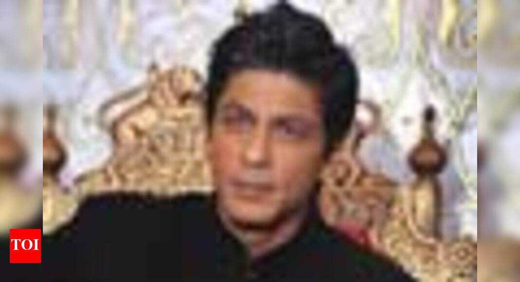 Is SRK trying to be Rajni? | Hindi Movie News - Times of India