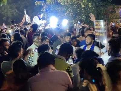 Hathras case: Security beefed up at Jantar Mantar as hundreds gather to protest