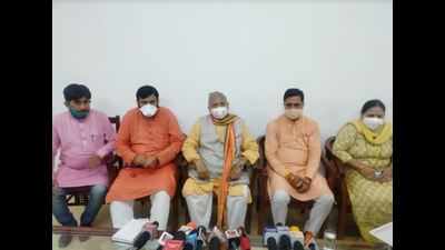Kurukshetra: BJP leaders hold joint press conference to speak about agriculture laws, confronted with flood of questions on Hathras