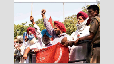 MSP is here to stay; political hooliganism in name of dissent: Hardeep Puri