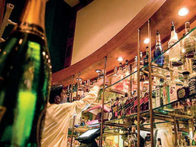 Mumbai: Drink orders till 12.30am, bar closing time 1.30am