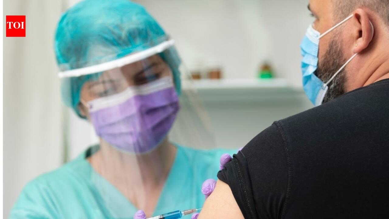 Coronavirus vaccine update: From Moderna's safe shot to Oxford vaccine ...