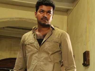 Vijay to play a double role in 'Thalapathy 65'?