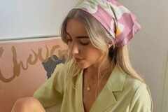 Simple ways to style a bandana in your hair