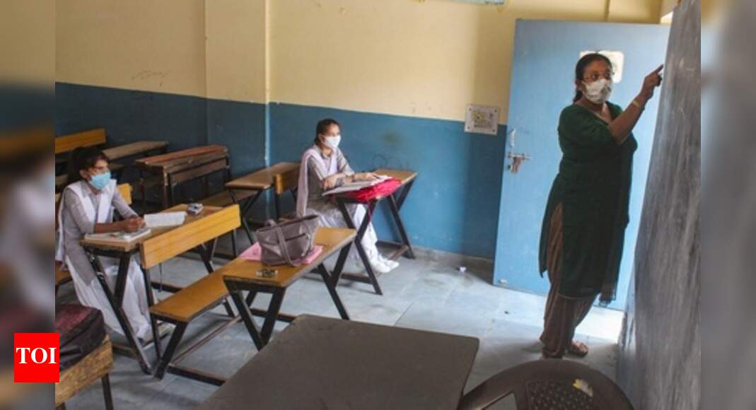 Haryana Schools reopening news: Haryana mulling to reopen ...