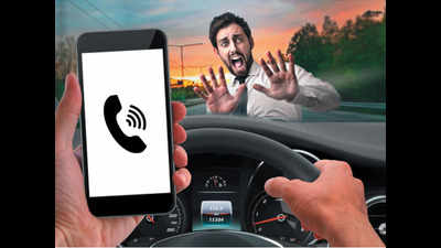 Amdavadis just can’t stop talking while driving; 650% spike in number of violators