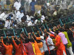 Kolkata: Clashes erupt between West Bengal Police and BJP workers