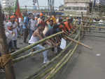 Kolkata: Clashes erupt between West Bengal Police and BJP workers