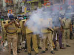 Kolkata: Clashes erupt between West Bengal Police and BJP workers