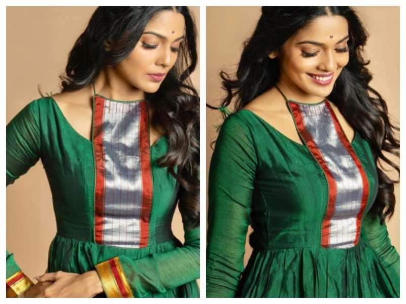 Photos Pooja Sawant Looks Beautiful As She Decks Up In A Traditional Outfit Marathi Movie 3102