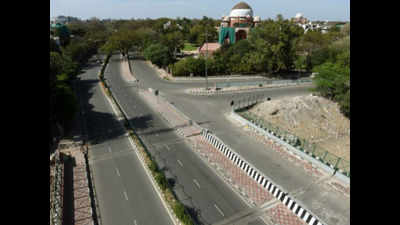 Section of Mathura Road out of bounds for traffic, commuters suggested to use other routes