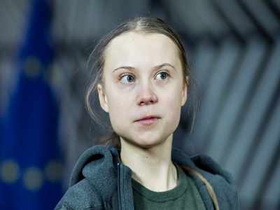 Greta Thunberg urges US voters to pick Biden