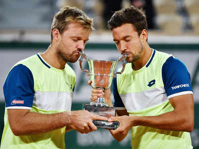 Kevin Krawietz and Andreas Mies retain French Open doubles title
