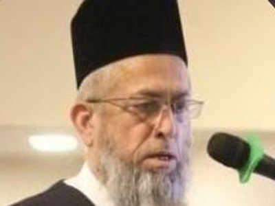 Influential Pak cleric shot dead in Karachi