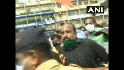 BJP workers detained for protesting outside temple in Mumbai
