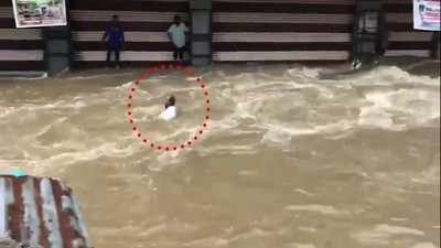 Offices, schools shut for 2 days as heavy rains lash Hyderabad